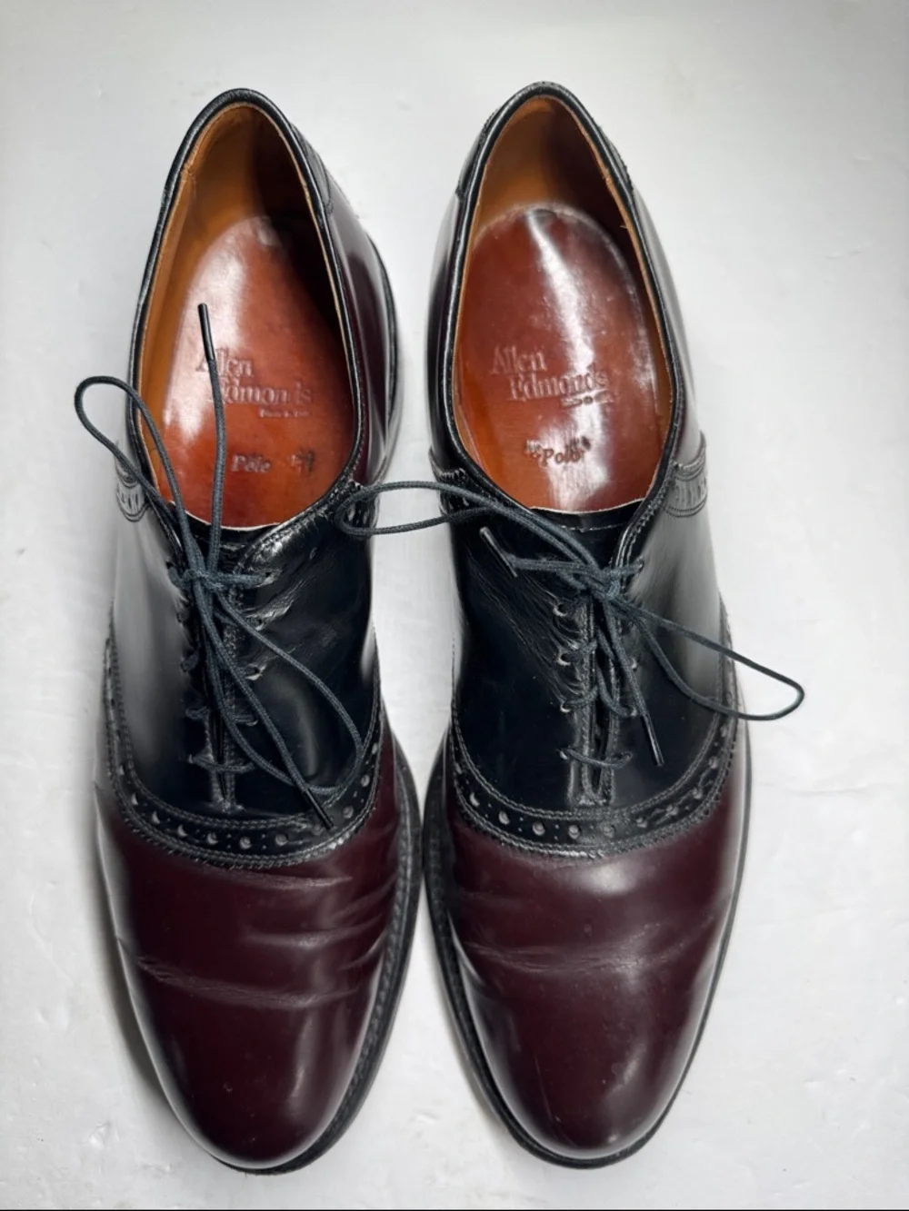 Allen Edmonds Polo Two-Tone Black and Burgundy Derby Oxfords 12 leather office